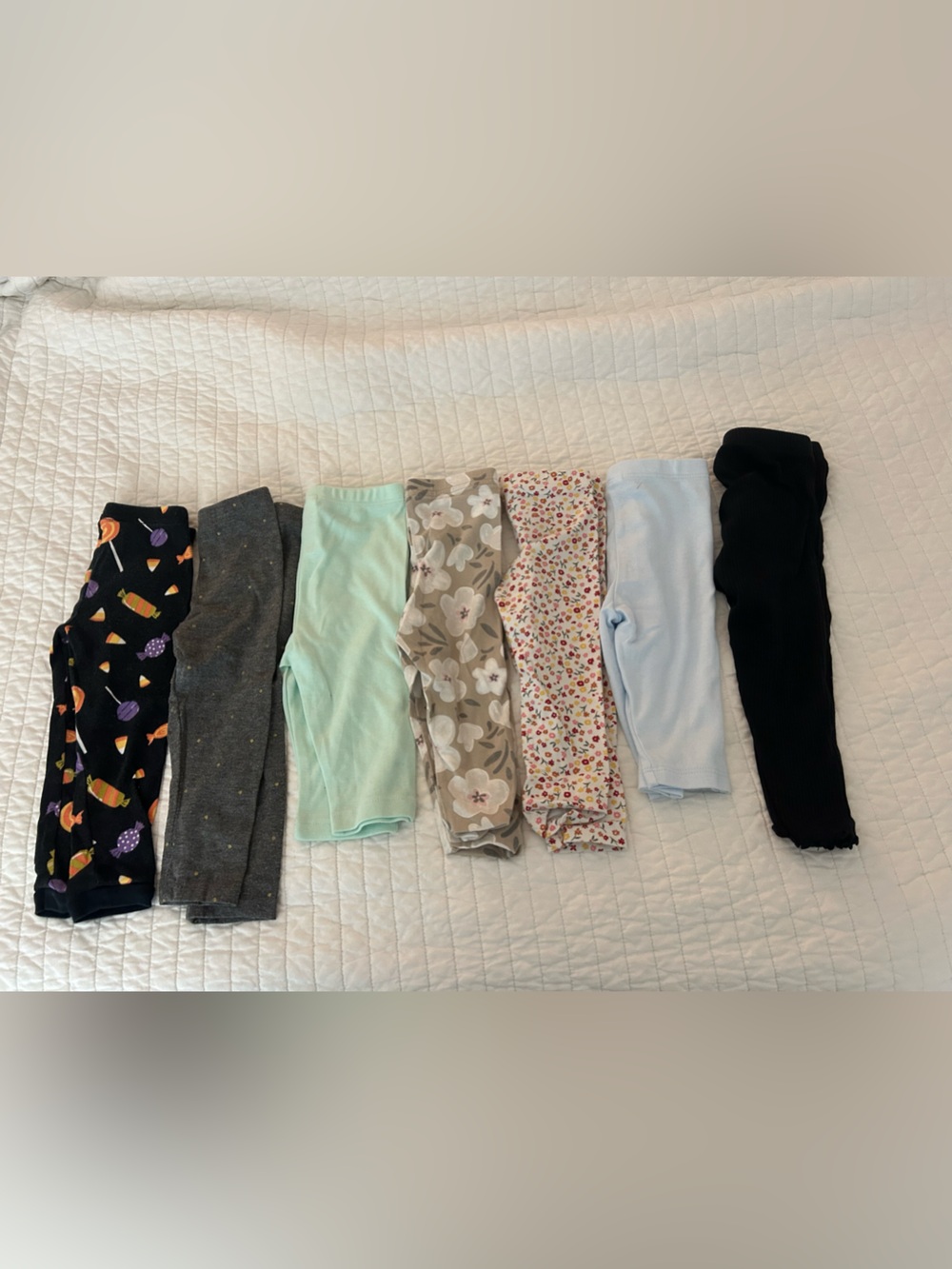 Bundle of 18m leggings